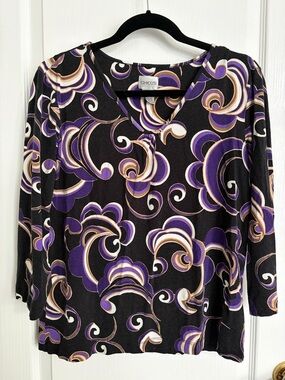 Chico's Black, Purple & Cream Swirl V-Neck Long Sleeve Top